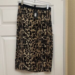 Kenneth Cole Leopard Print Midi Skirt in Brown and Black, satin.  Size 2